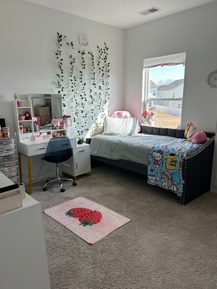 Building Photo - 236 Summerlin Dr