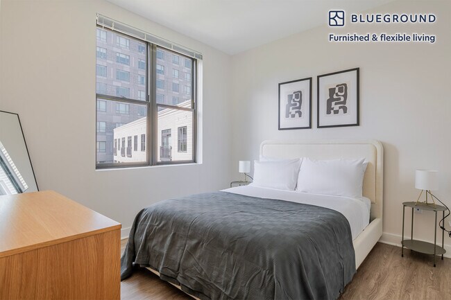 Building Photo - 449 Canal St