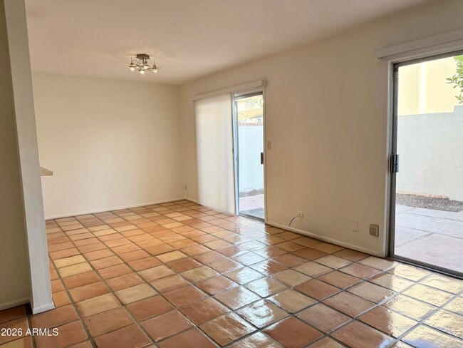 Building Photo - 5631 N 79th St
