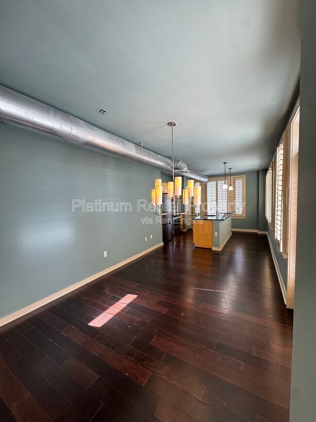 Building Photo - 264 19th St NW