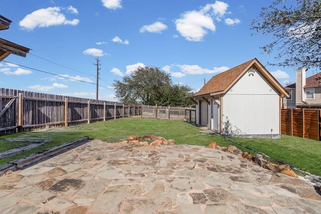 Building Photo - 1318 Settlers Valley Dr