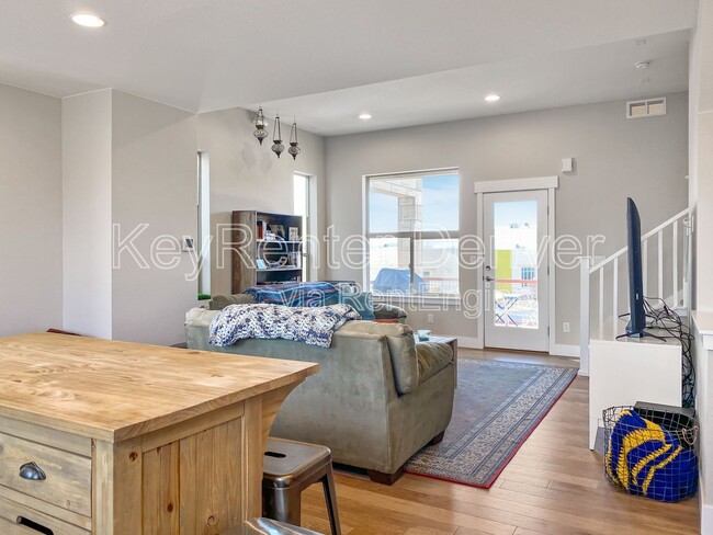 Building Photo - 5684 N Galena St