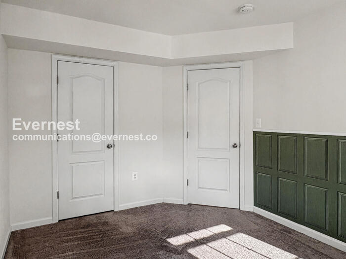 Building Photo - 10612 Presidential Pkwy