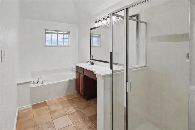 Building Photo - 11146 Clearstream Ln