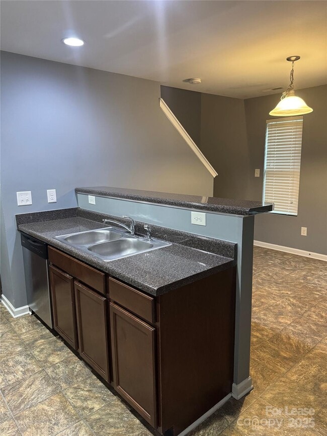 Building Photo - 5919 Fazenda Drive