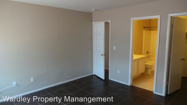 Building Photo - 617 Black Sand Ct