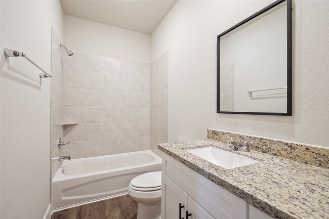 Building Photo - 412-414 Avenue H