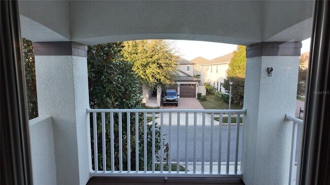 Building Photo - 8764 Lookout Pointe Dr