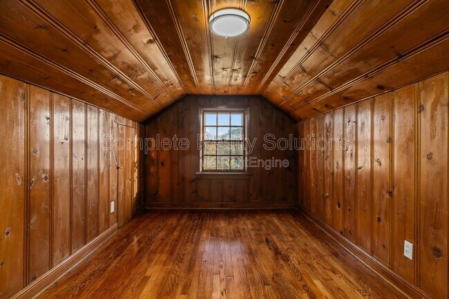 Building Photo - 1150 N Florissant Rd