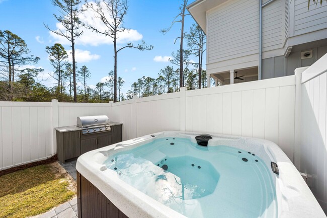 Building Photo - 20 Casa Breeze Ln