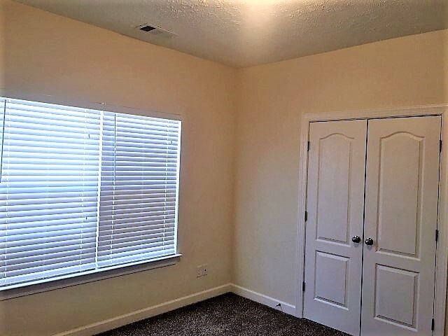 Building Photo - 204 Stecoah Ct