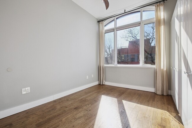 Building Photo - 120 Sherman Ave