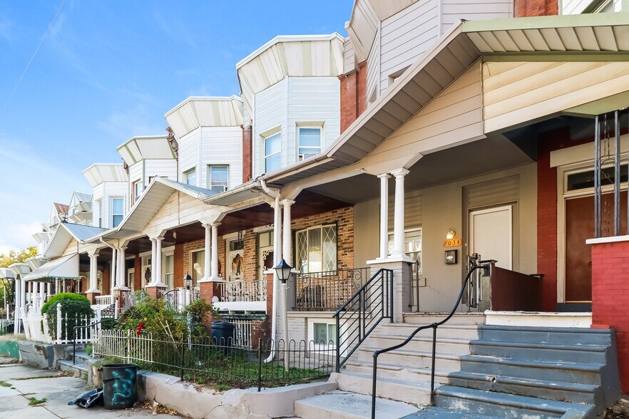 Building Photo - 2034 W Atlantic St