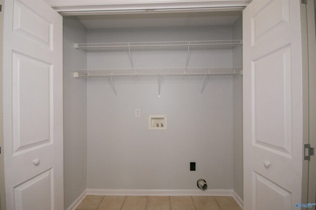 Building Photo - 277 Postwood Ct