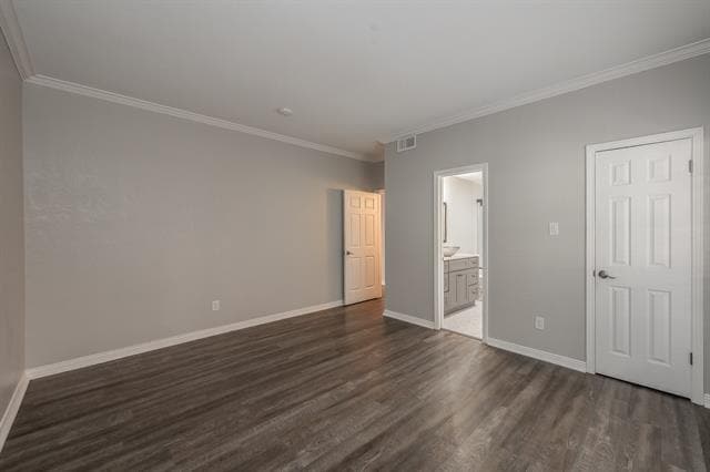 Building Photo - 4343 Bellaire Dr S