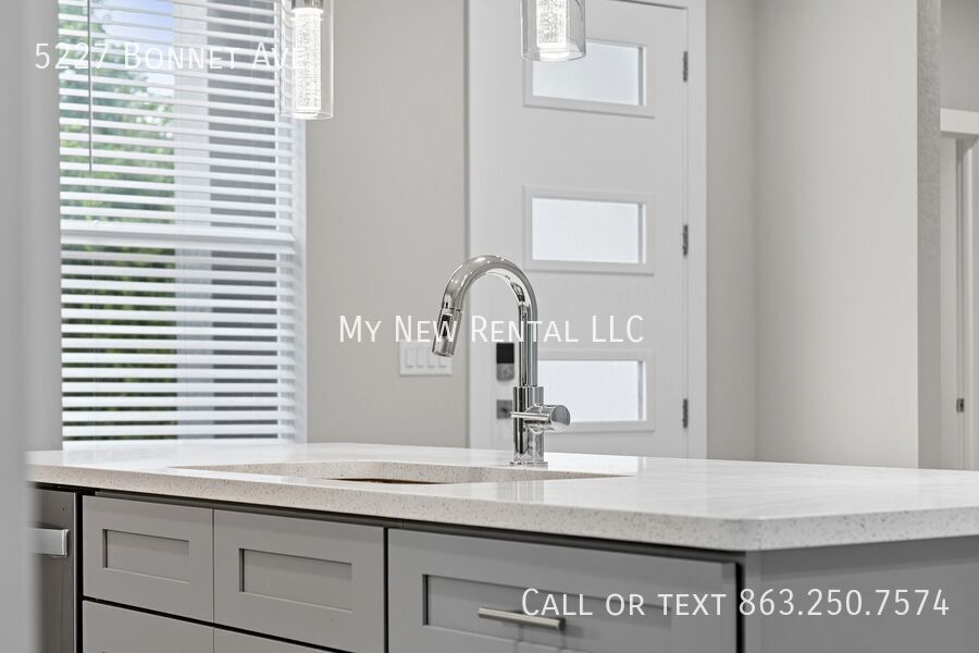 Building Photo - 5227 Bonnet Ave