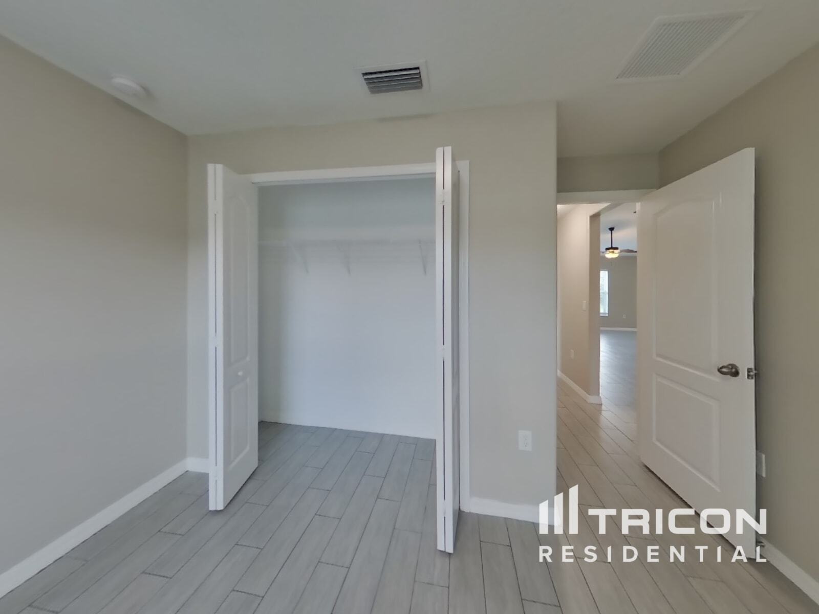 Building Photo - 4865 Hickory Stream Ln