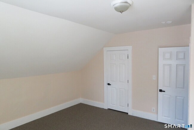 Building Photo - 37 Buckley Hill Rd