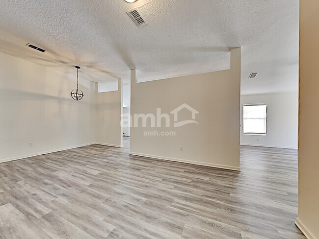 Building Photo - 11413 Riverstone Way