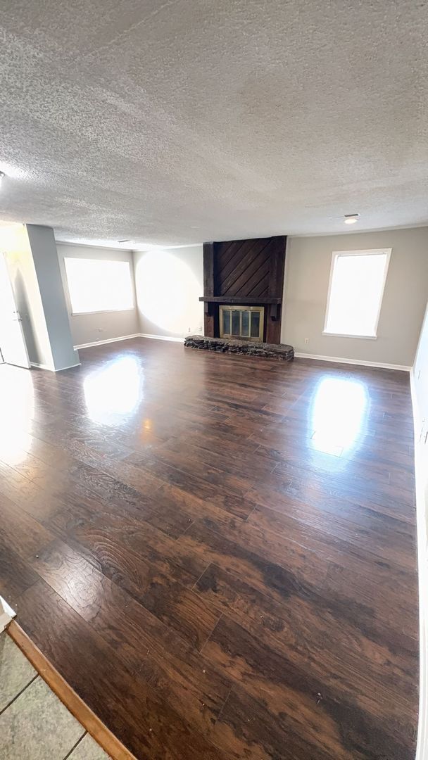 Building Photo - Charming 3 Bedroom, 2 Bath Home in Memphis...
