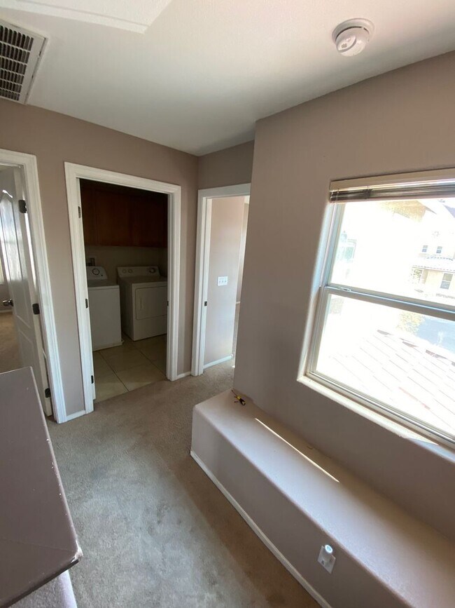 Building Photo - 5817 Addy Ln