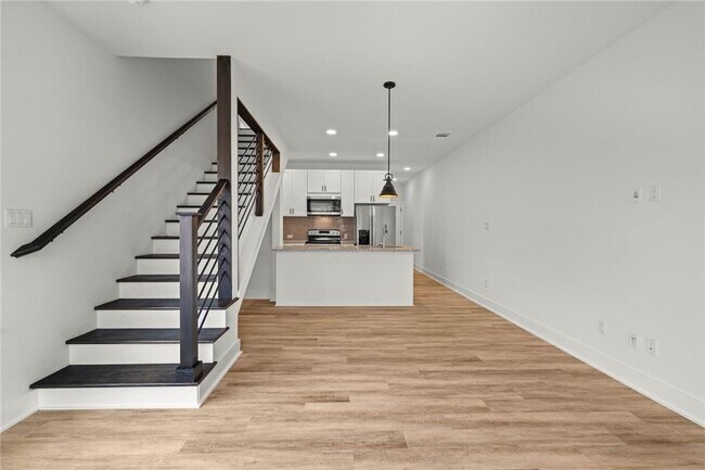 Building Photo - 21201 Portsmouth Cove