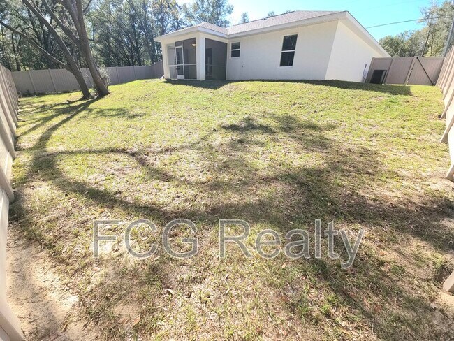 Building Photo - 10663 N Adler Dr