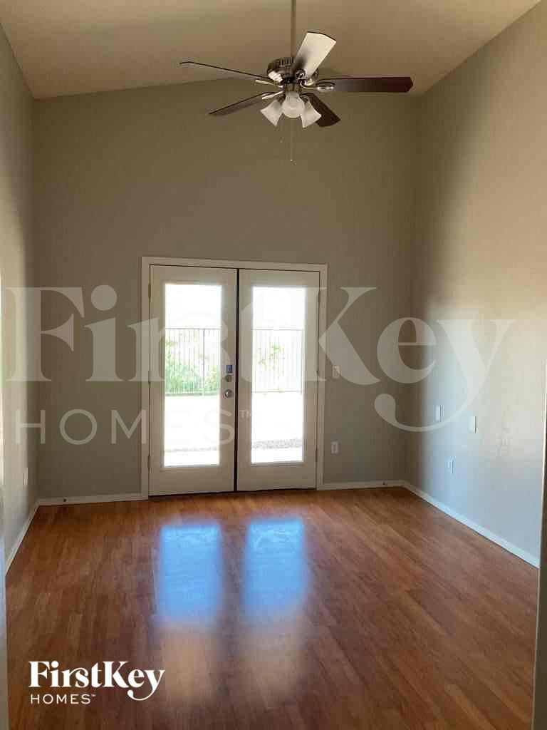 Building Photo - 7718 W Sombrero View Ln