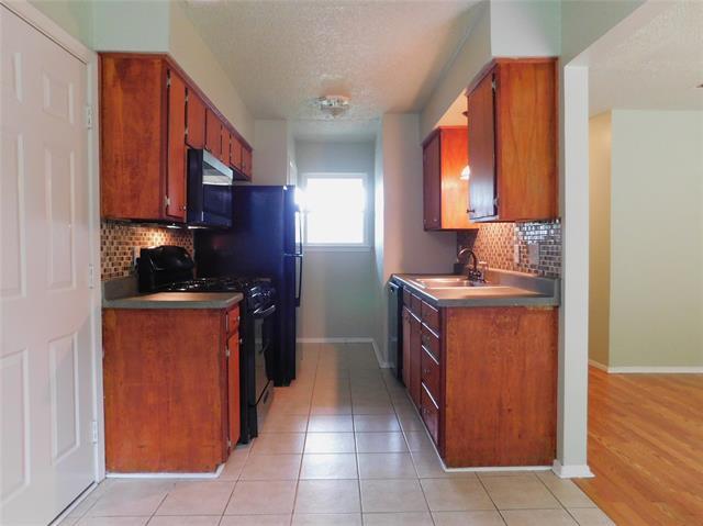 Building Photo - 119 Bluebird Cir