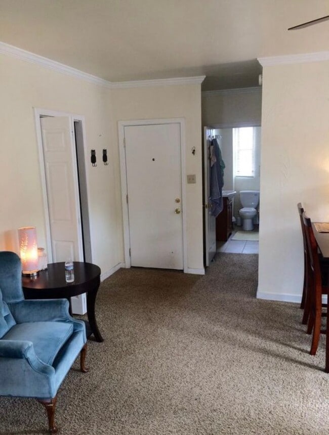 Building Photo - 107 S 12th St