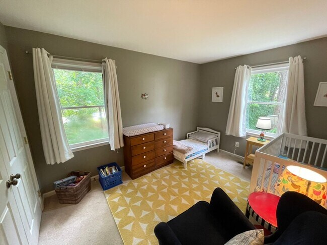 Building Photo - Quiet 3 bedroom cul-de-sac home in Rolling...