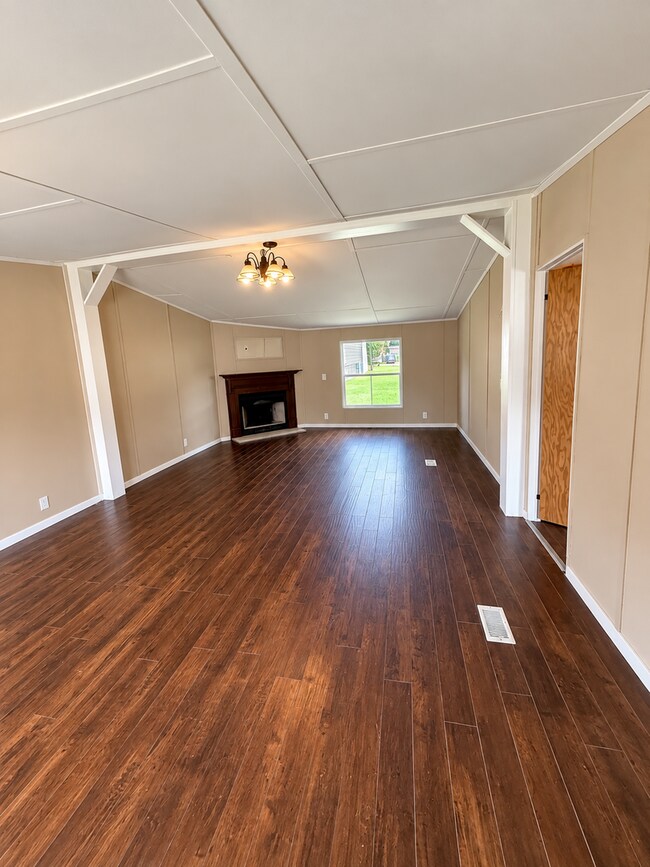 Building Photo - 226 Sweet Gum St