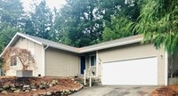 Building Photo - Home in West Bremerton with Fenced Yard