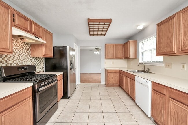 Building Photo - 2707 Blue Mist Dr