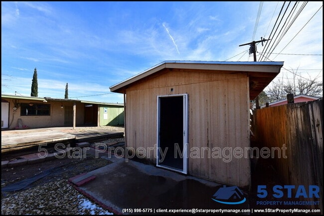 Building Photo - 9143 Matterhorn Dr