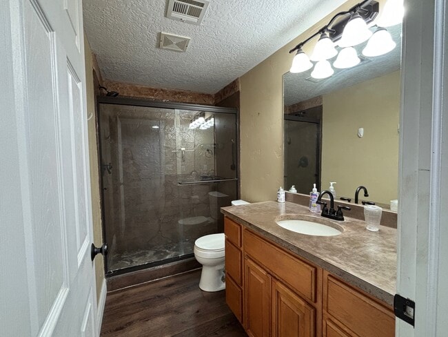 Building Photo - 2952 Sandpiper Rd