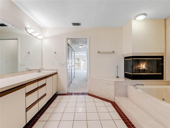 Building Photo - 9531 Bay Vista Estates Blvd