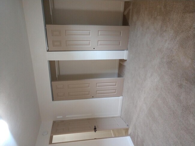 Building Photo - 3440 SW Alice St