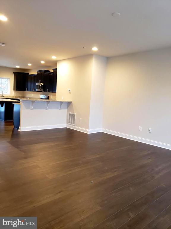 Building Photo - 3639 Duckhorn Way