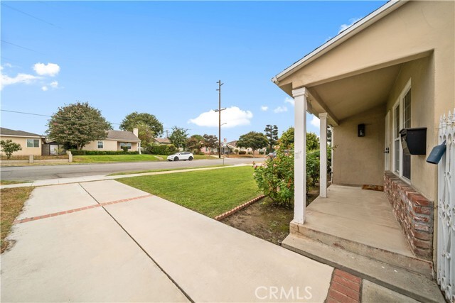 Building Photo - 9108 Hermosa Dr