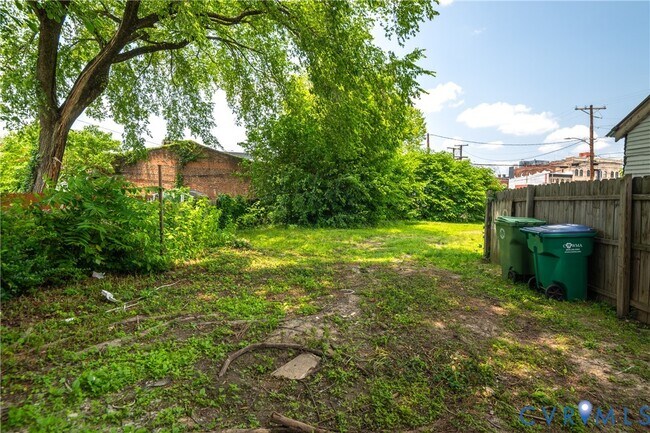 Building Photo - 1303 Decatur St