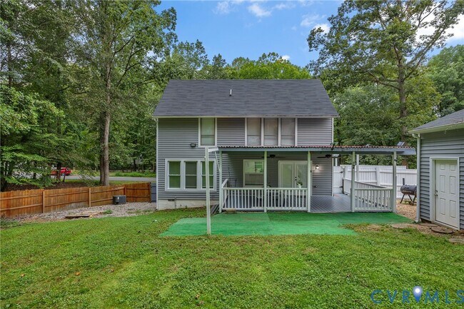 Building Photo - 11711 Deerhurst Dr