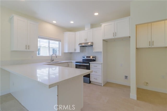 Building Photo - 750 N Bonita Ct