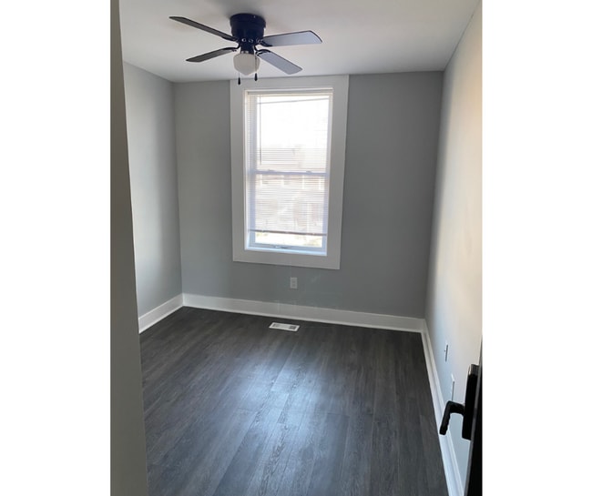 Building Photo - 100 N Hilton St