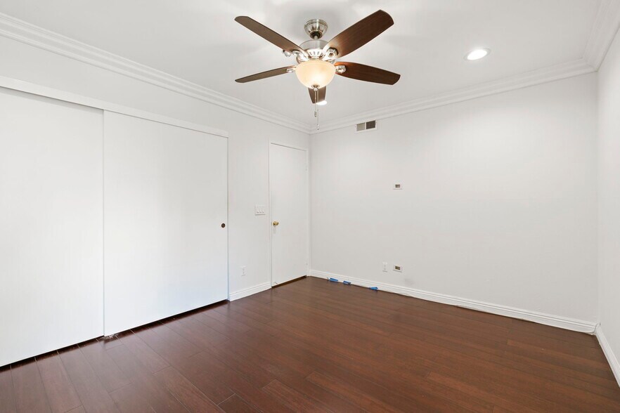 Building Photo - 3113 Raintree Cir