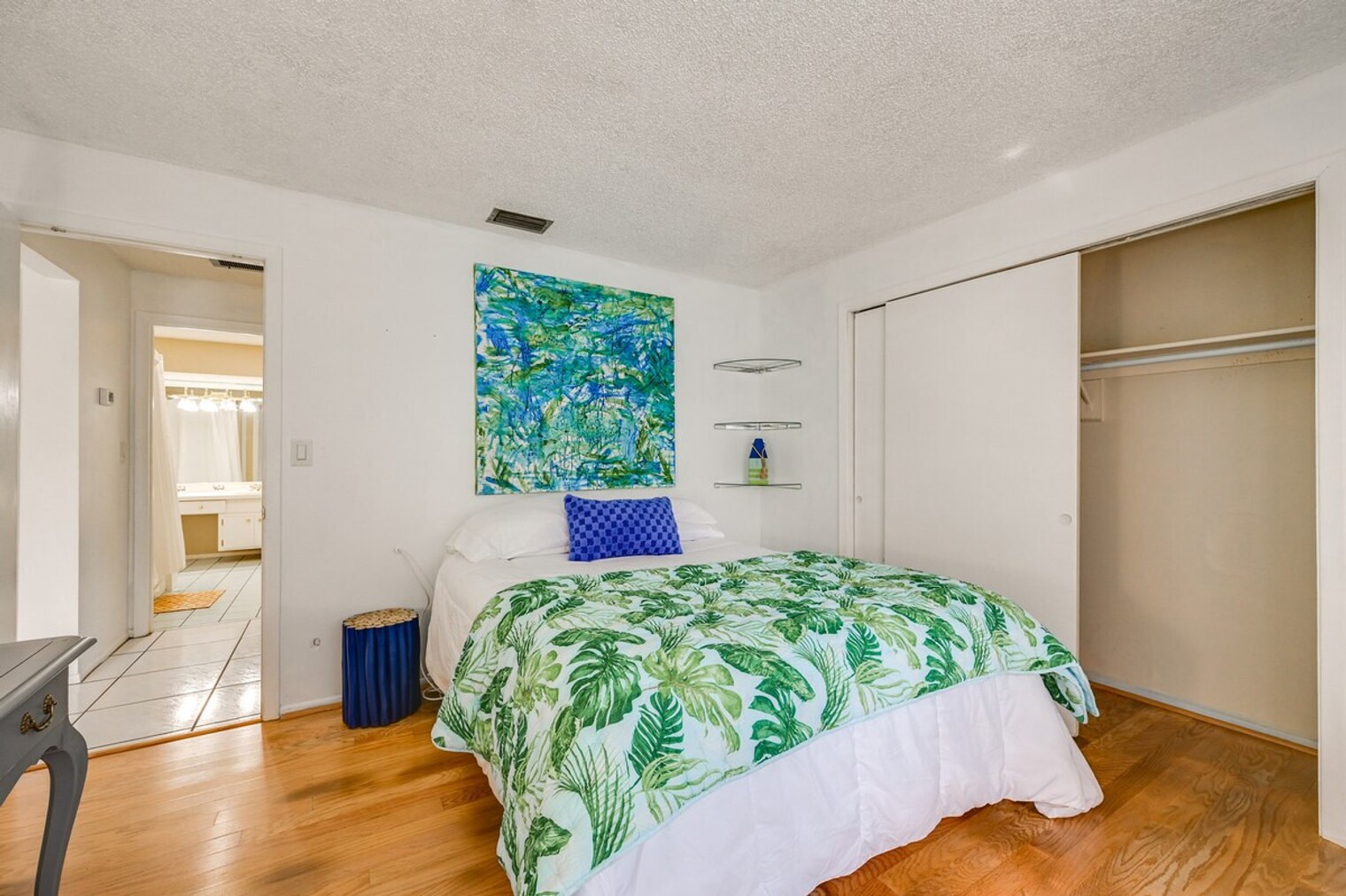 Building Photo - 4261 Pearl Harbor Dr