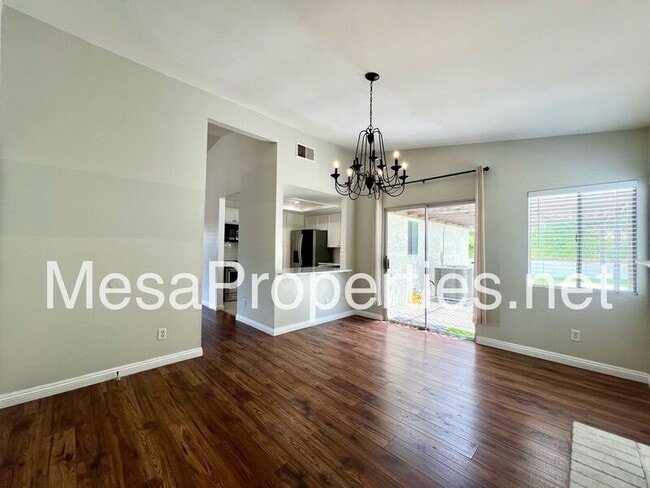 Building Photo - 24368 Darrin Dr