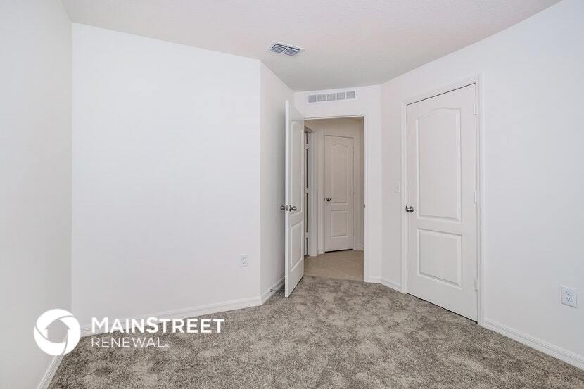 Building Photo - 1677 Hideaway Flat St