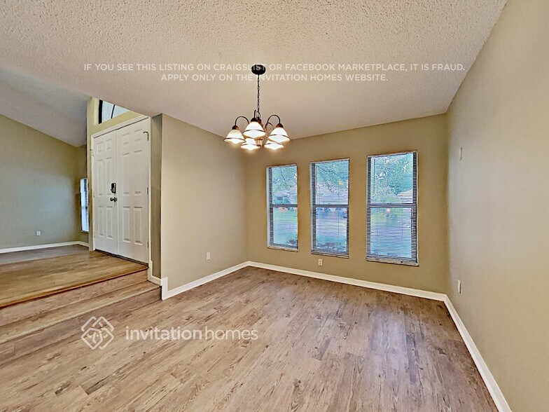 Building Photo - 6239 Greenwich Dr