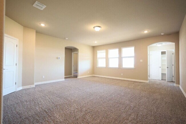 Building Photo - Beautiful 4-Bedroom Home in Stevens Ranch ...